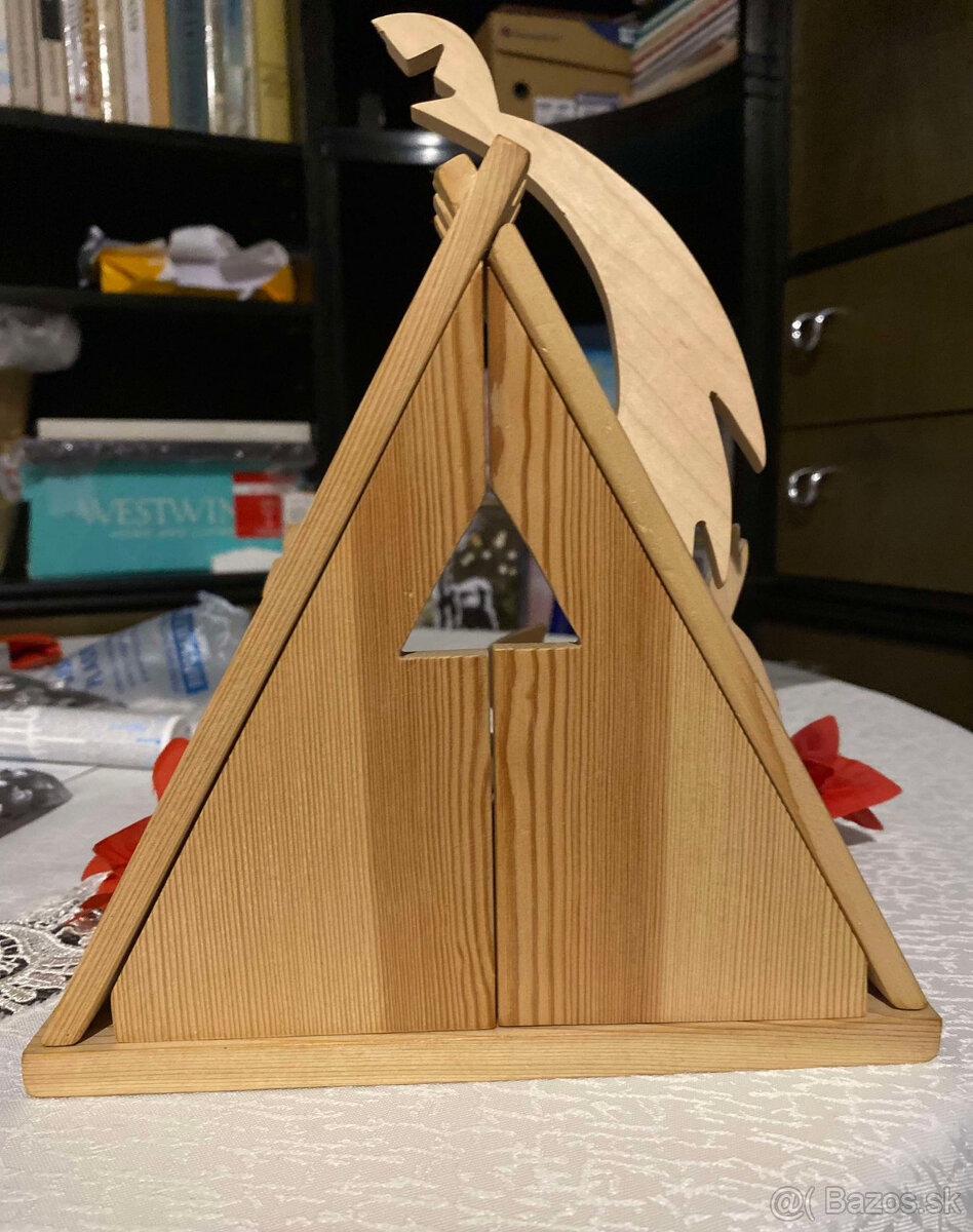 starý drevený betlehém - 7