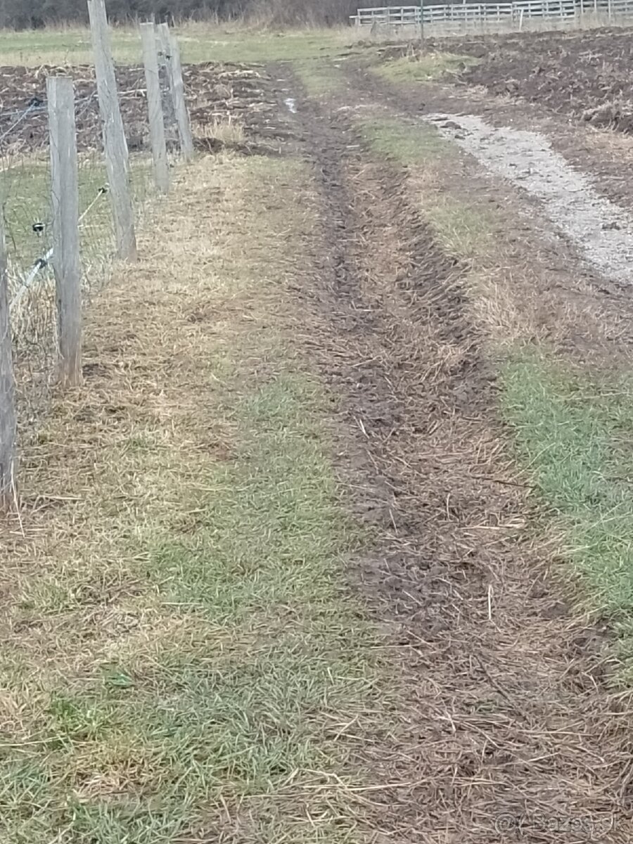PREDAJ POZEMKU V KAT.UZEMÍ ĎURČINÁ - 7
