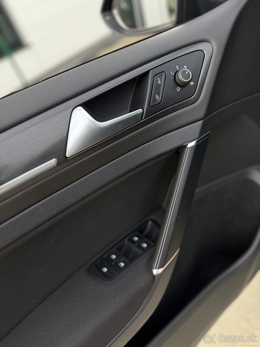 VW Golf MK7,5 GTD Variant, Virtual, Webasto - 7