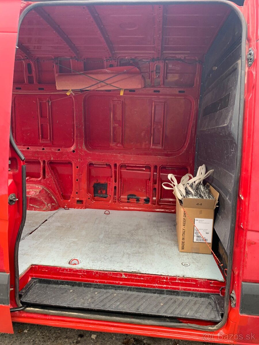 volkwagen crafter 2,5 tdi - 7