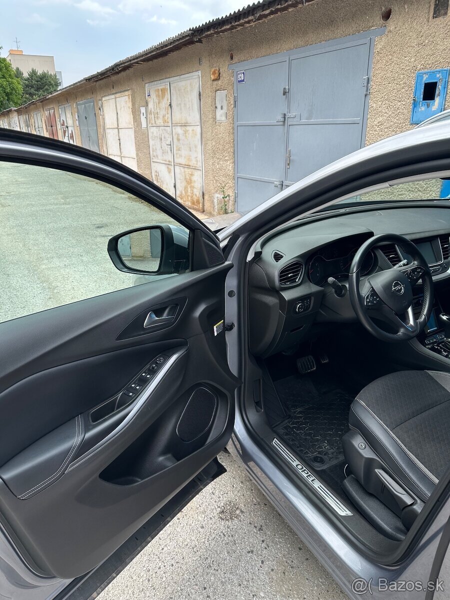 Opel Grandland X 1.2 Turbo 96 kW – Automat - 7