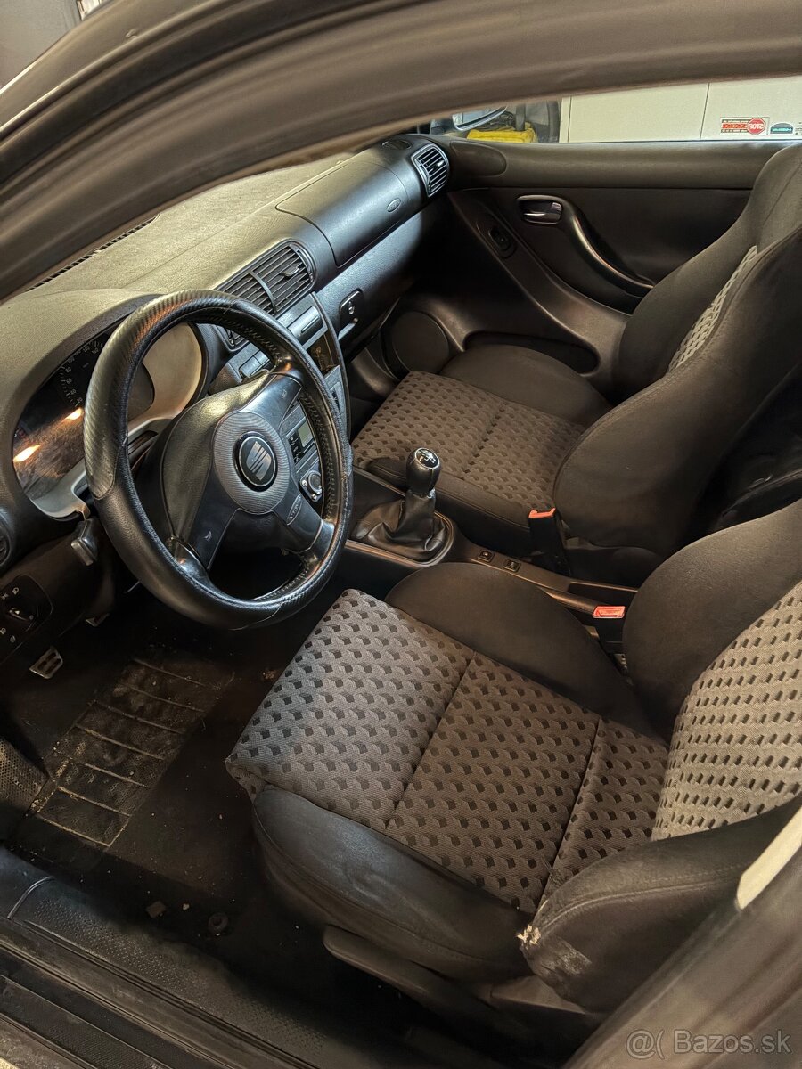 Rozpredam Seat Leon 1m 1.9tdi - 7