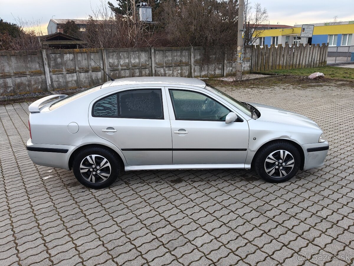 Predám Škoda Octavia Tour R.v2009 1.6 75kw - 7