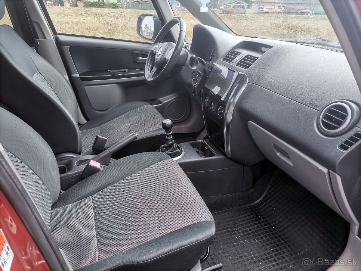 Suzuki SX4 pohon 4×4 - 7