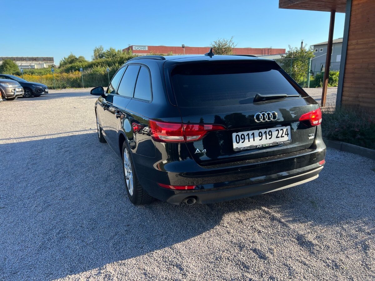 Audi A4 Avant 2.0 TDI Design S tronic - 7