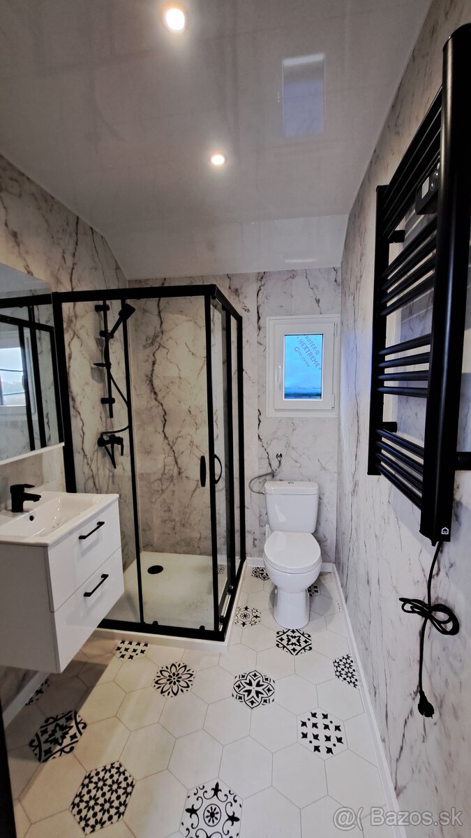 CELOROČNÝ MOBILNÝ DOM V ROZMERE 7x3,5 + 1m terasa - 7