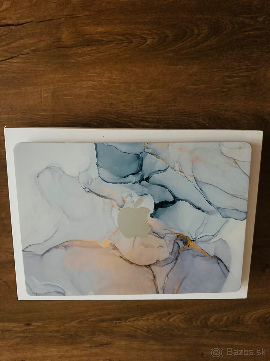 Predam 15-palcovy MacBook Air s M2 cipom - 7