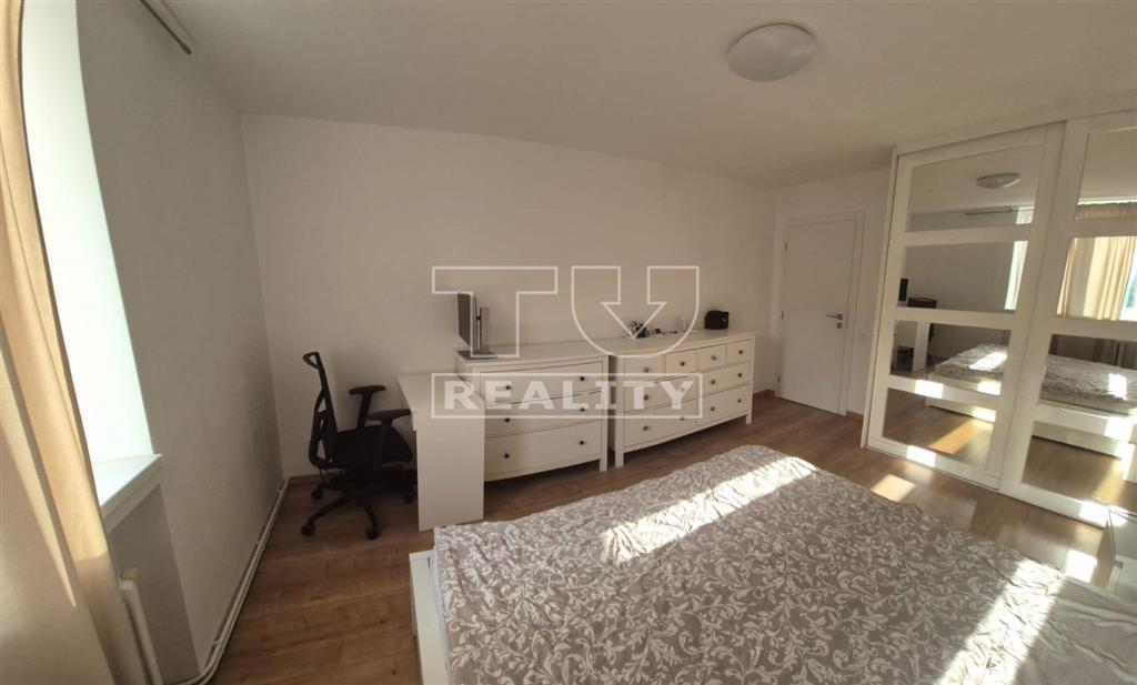 Predaj priestranného 3-izbového bytu po rekonštrukcii v... - 7