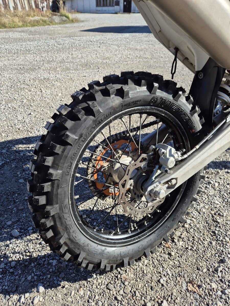 KTM EXC-F 250 Six Days 2021 – top stav - 7