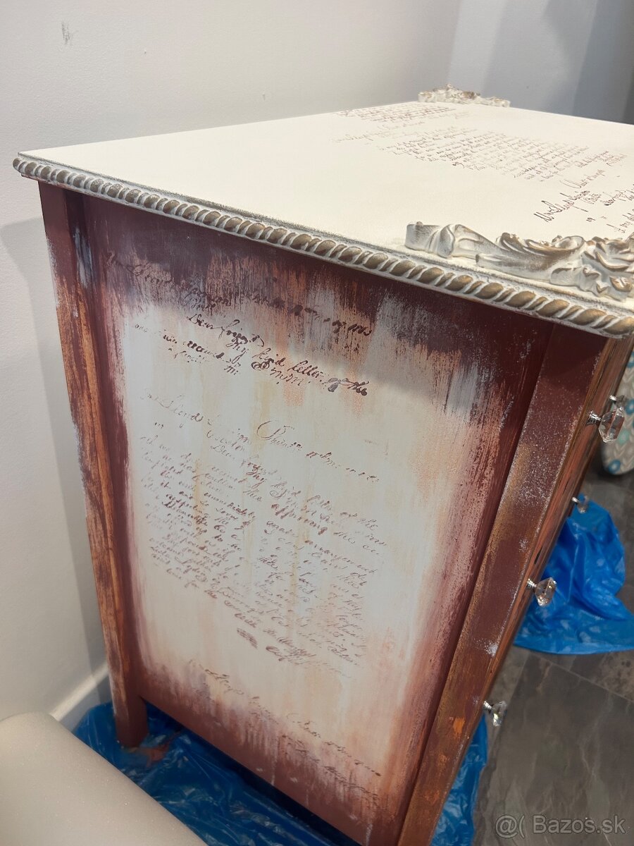 Dizajnová komoda - 7