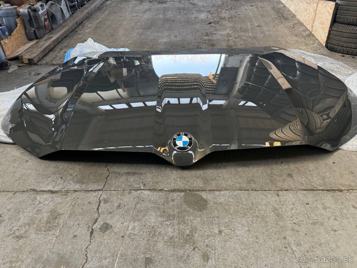 Kapota BMW XM G09 - 7