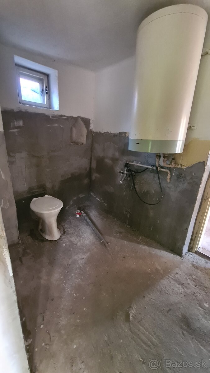 Rodinný dom v obci Bátovce okres Levice - 7