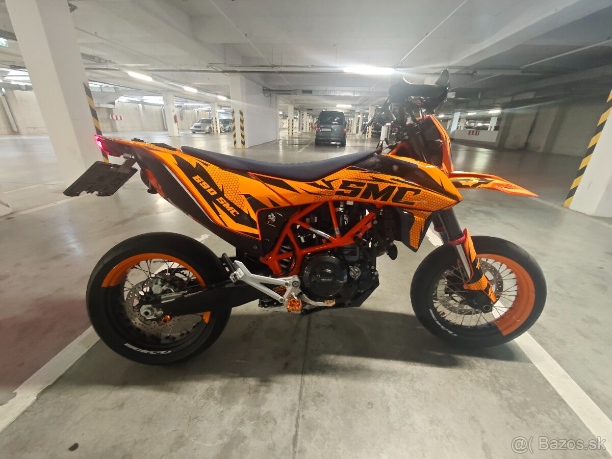 KTM 690 SMC - 7