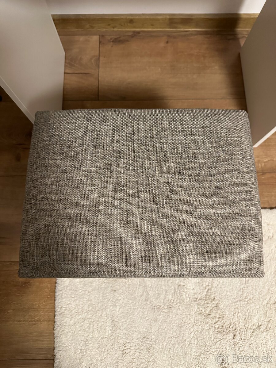 Kozmetický stolik - 7