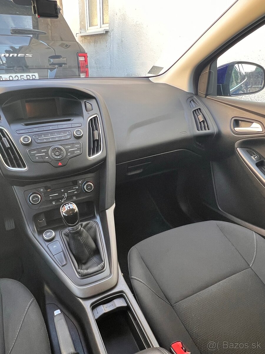 Ford Focus Kombi 1.0 EcoBoost - 7