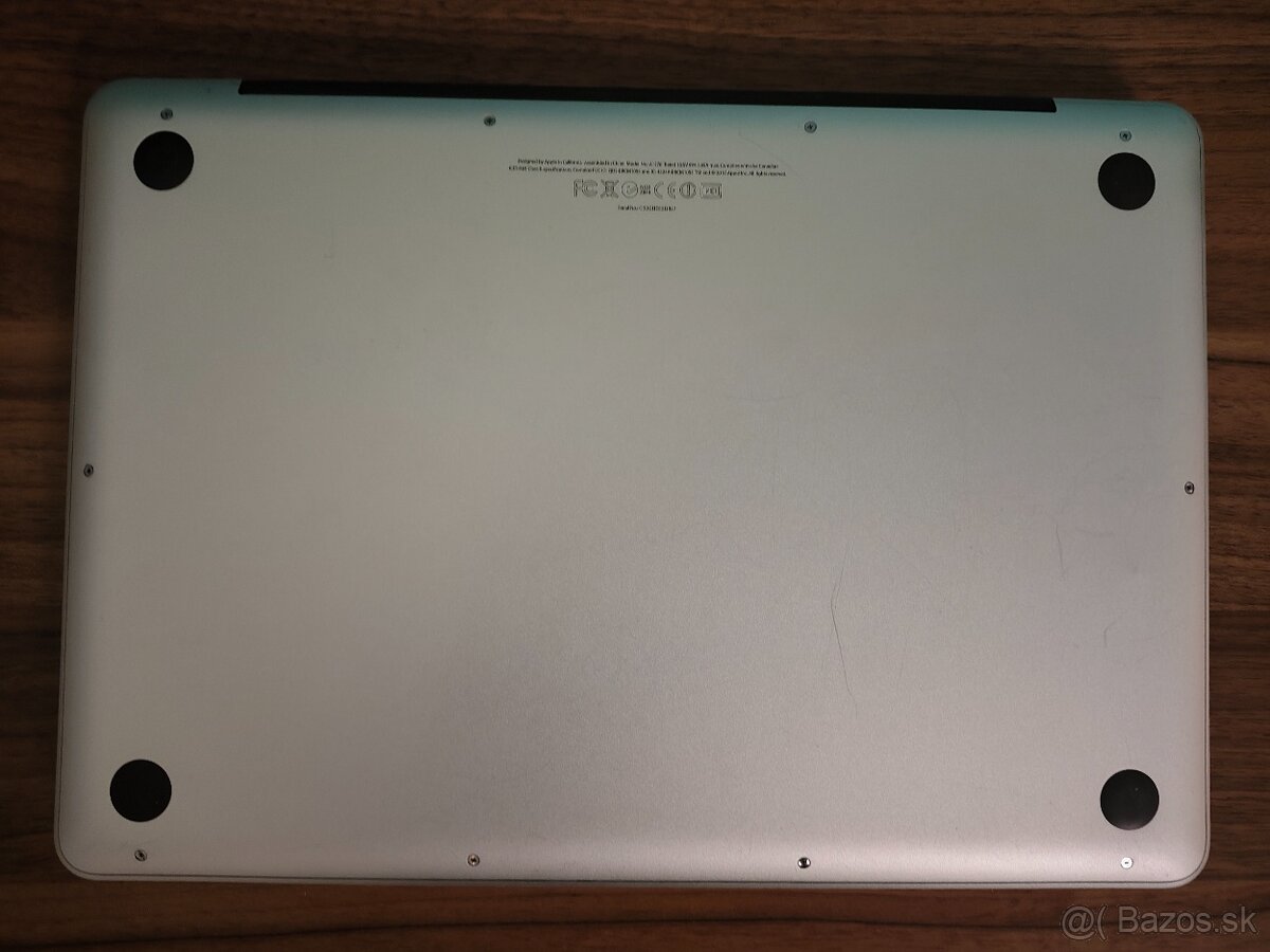 MacBook Pro A1286 – i5 / 4 GB / 320 G - 7