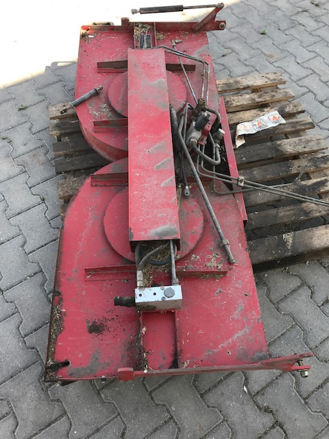Massey Ferguson - 7