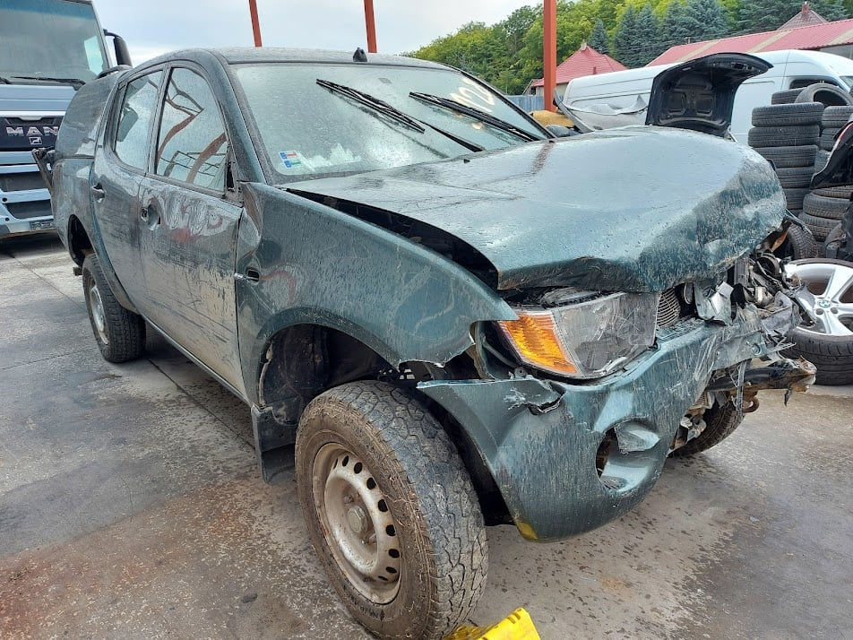 Mitsubishi L200 2,5DiD 100kw - 7