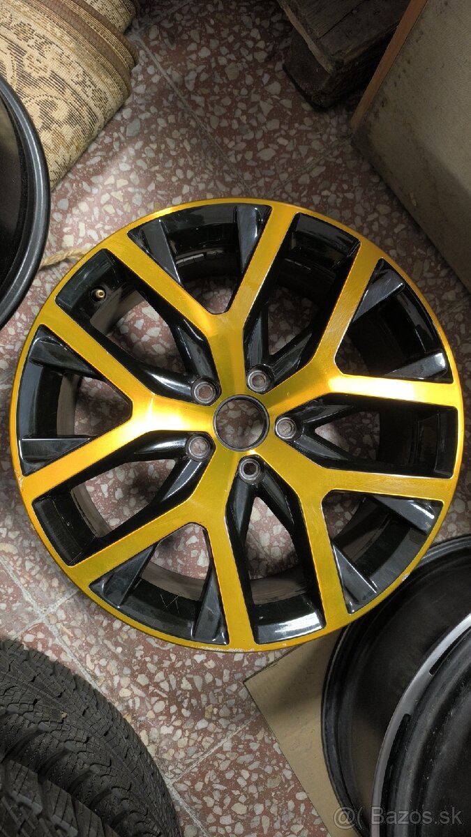 Elektrony vw beetle r18 - 7