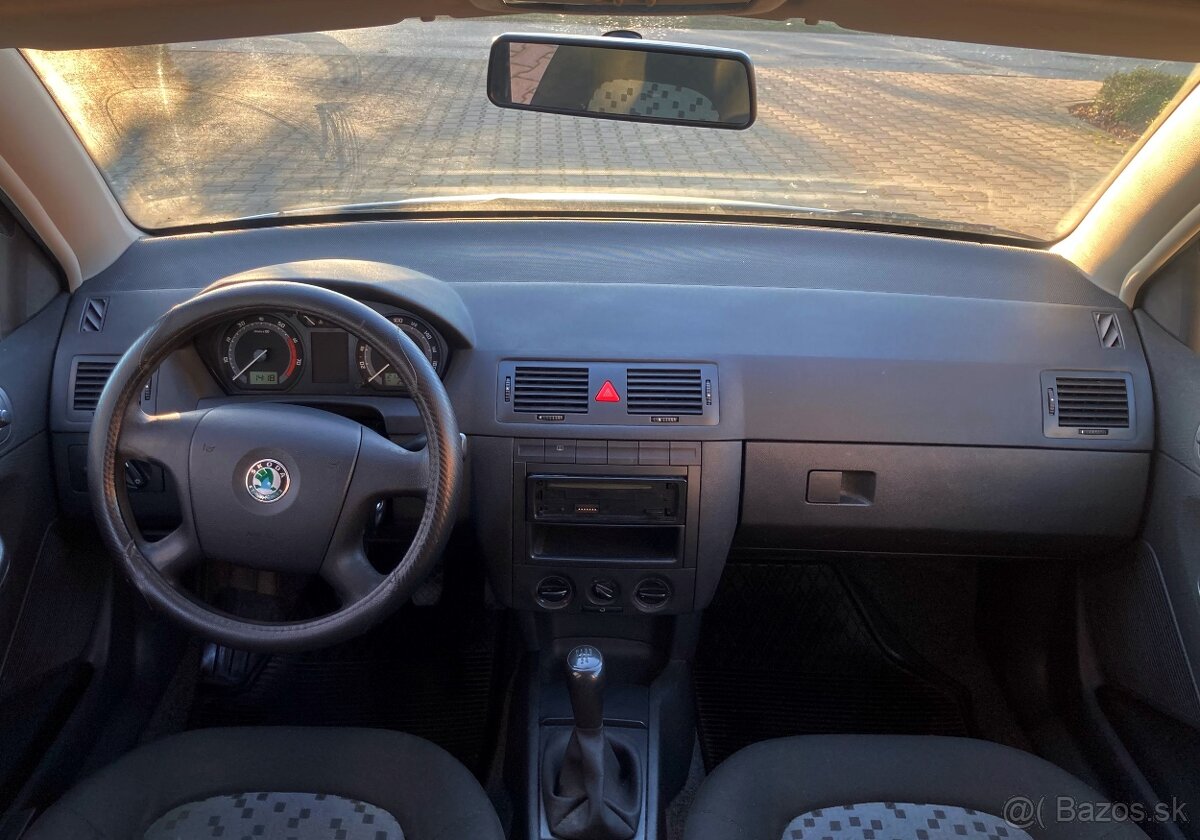 Skoda Fabia 1 Sedan 2008 TOP STAV - 7