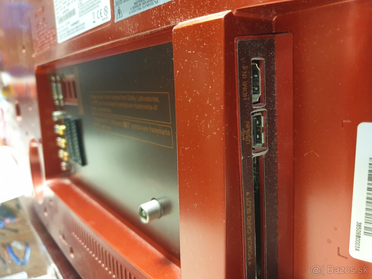 32" LCD TV s DVBT - 7