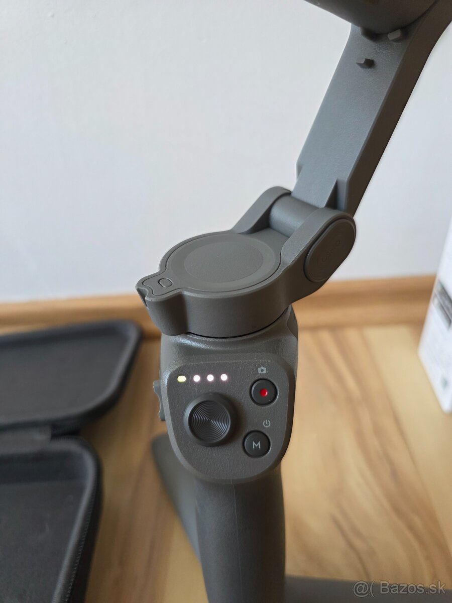 🎥🤳 Predám DJI Osmo Mobile 3 Combo - 7