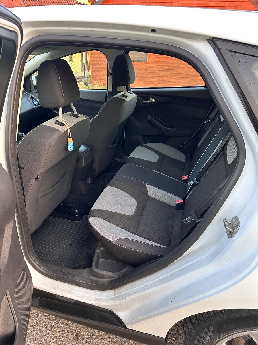 Ford Focus 1.0 ecoboost 125k - 7