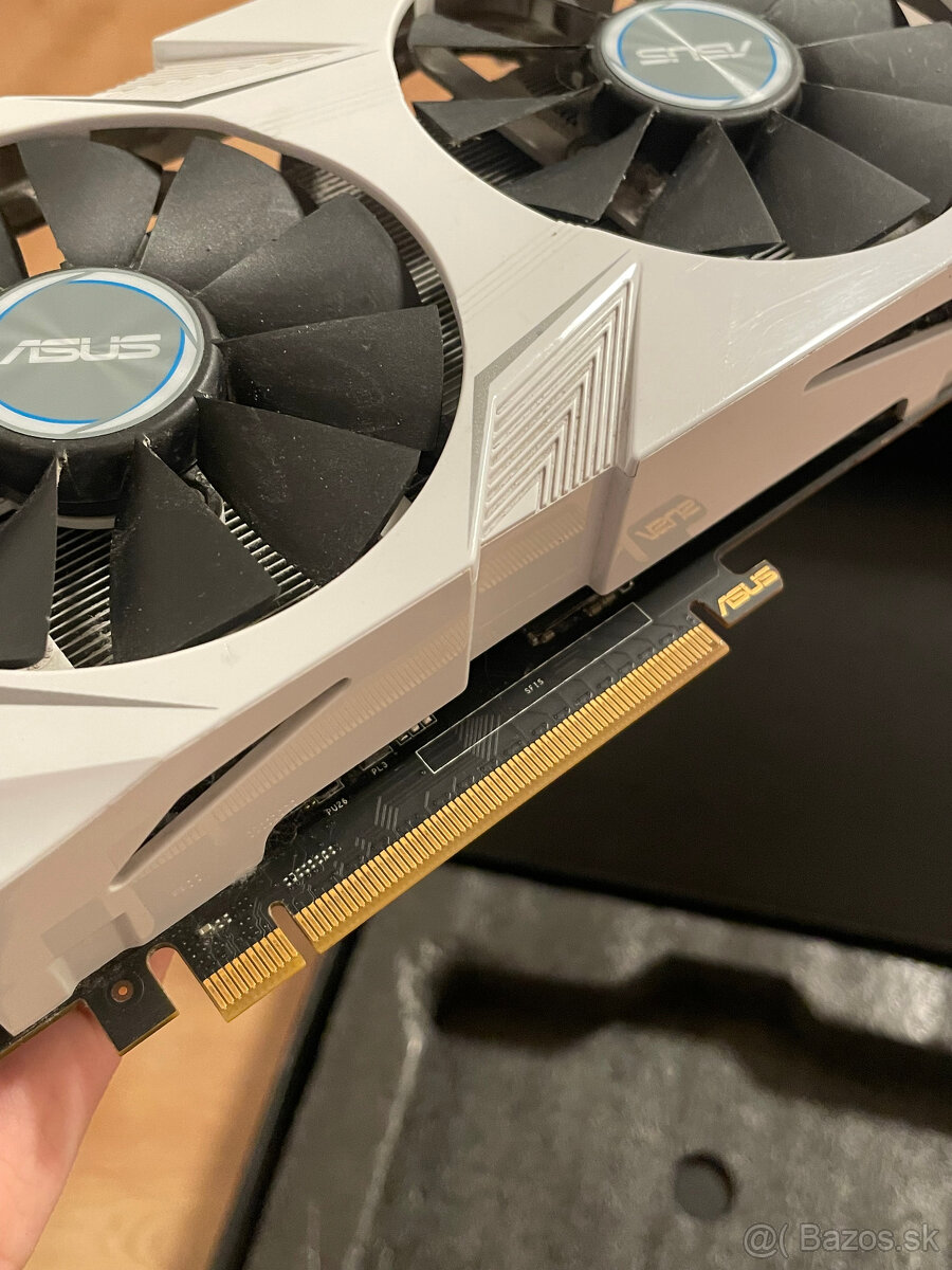 ASUS DUAL GEFORCE GTX 1070 8GB - 7