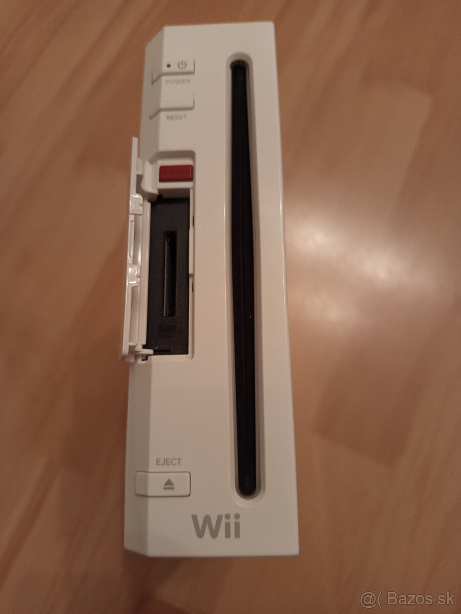 Nintendo Wii - ovládač + 3m HDMI kábel + 4HRY - 7