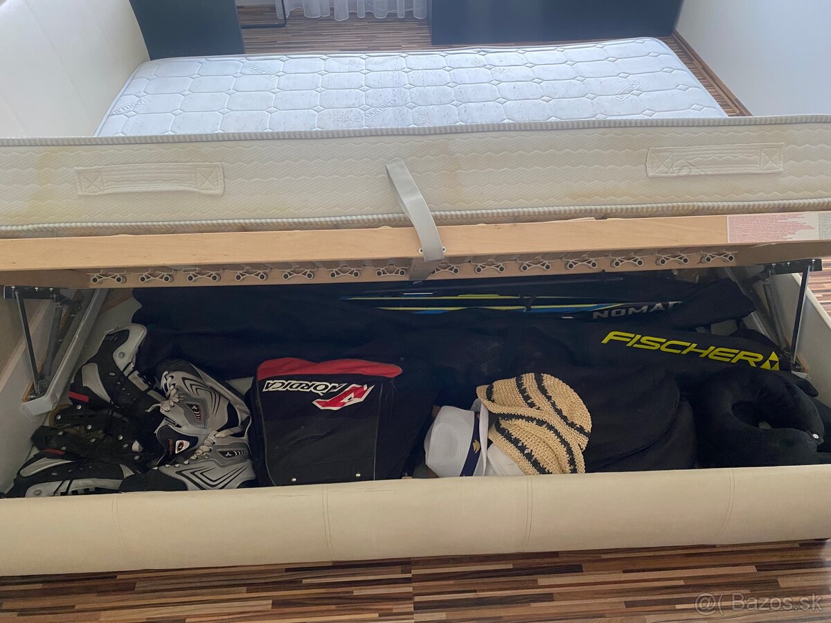 Mantelska postel 180x200 - 7