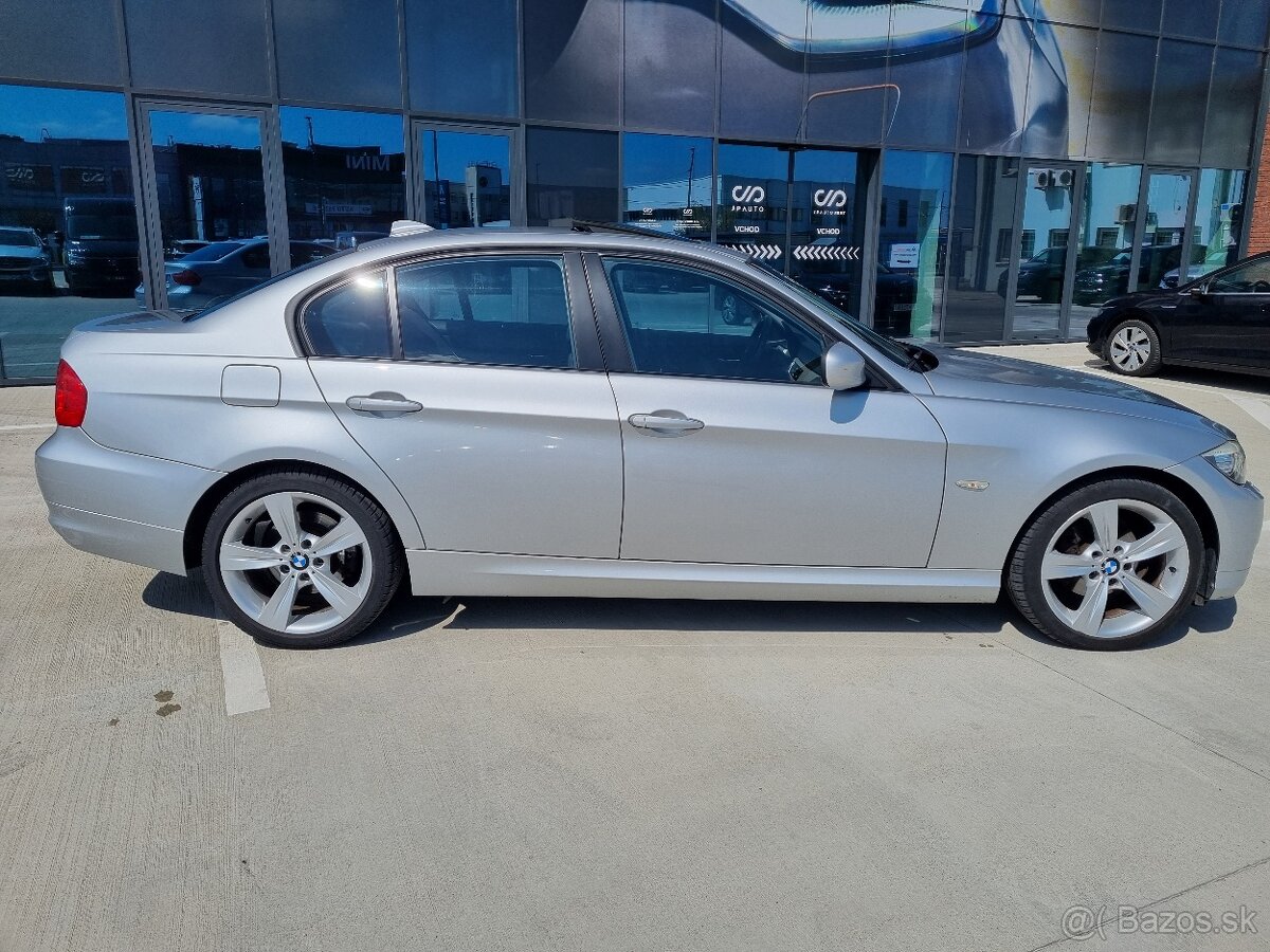 BMW e90 318d automat, xenon, šíber... - 7