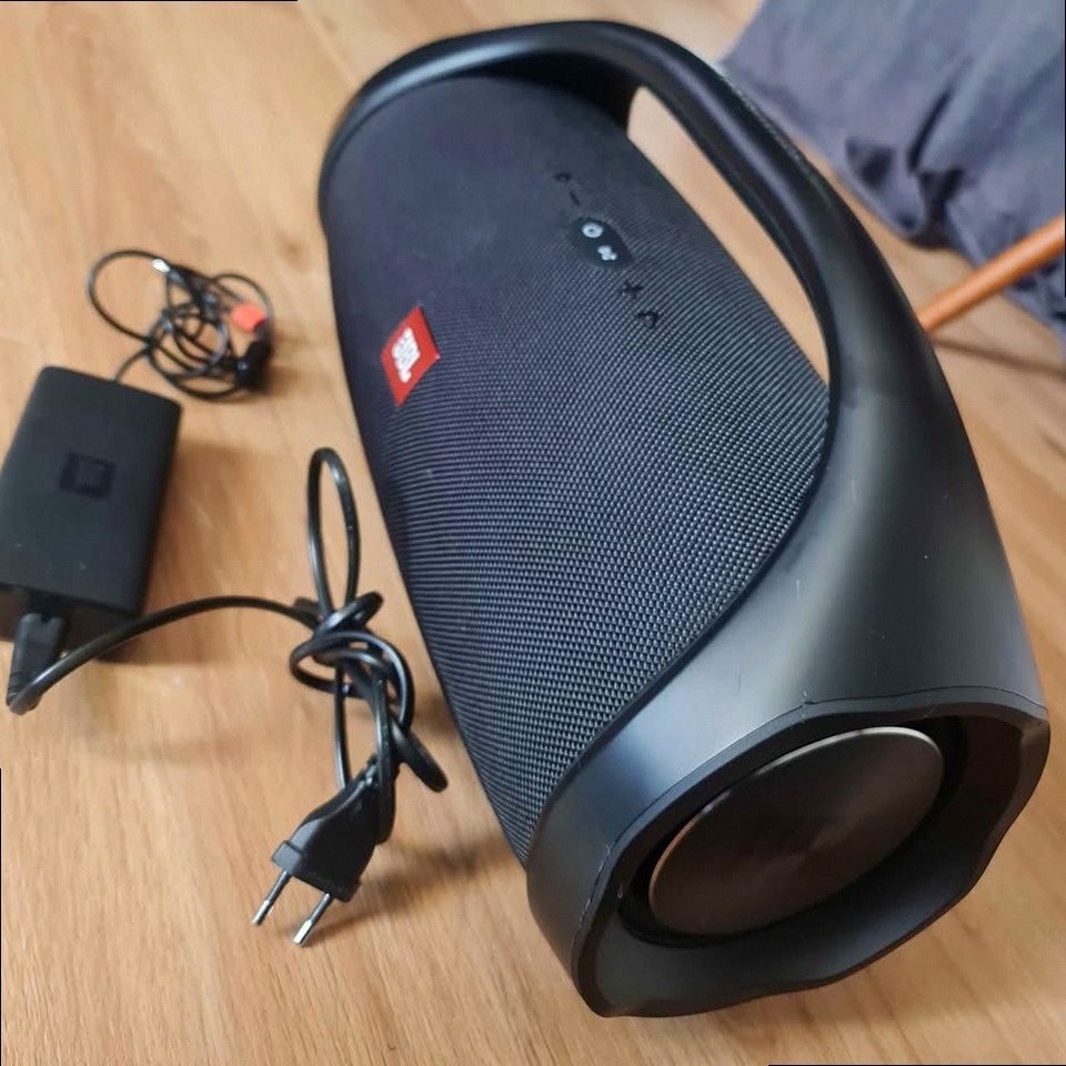 JBL Boombox 1 - 7