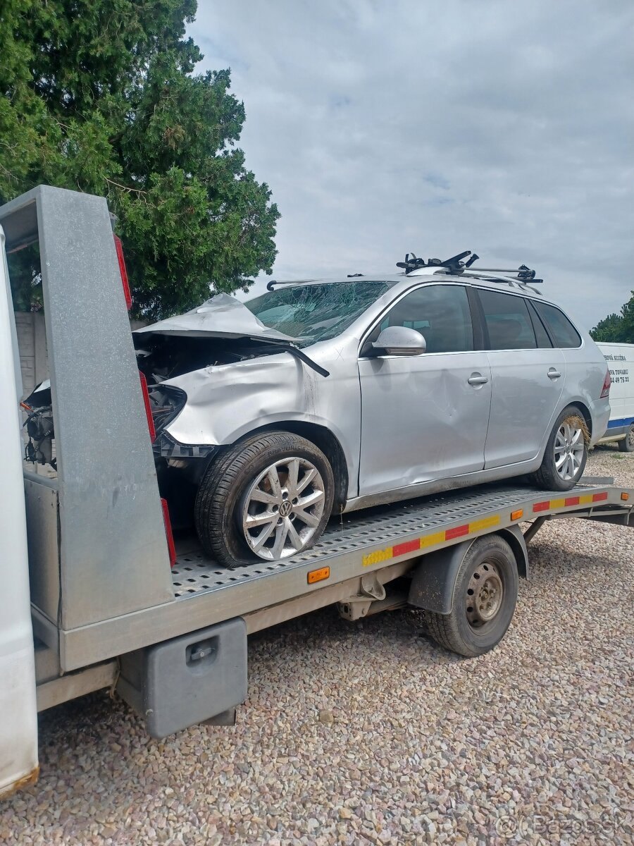 Rozpredám VW Golf VI Variant 1.6Tdi 77kw - 7