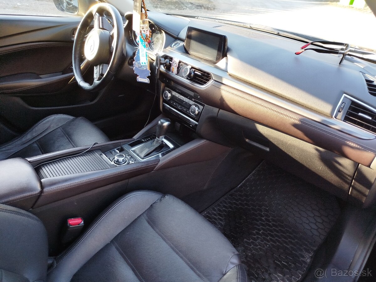 Mazda 6 Vagon 4x4 - 7