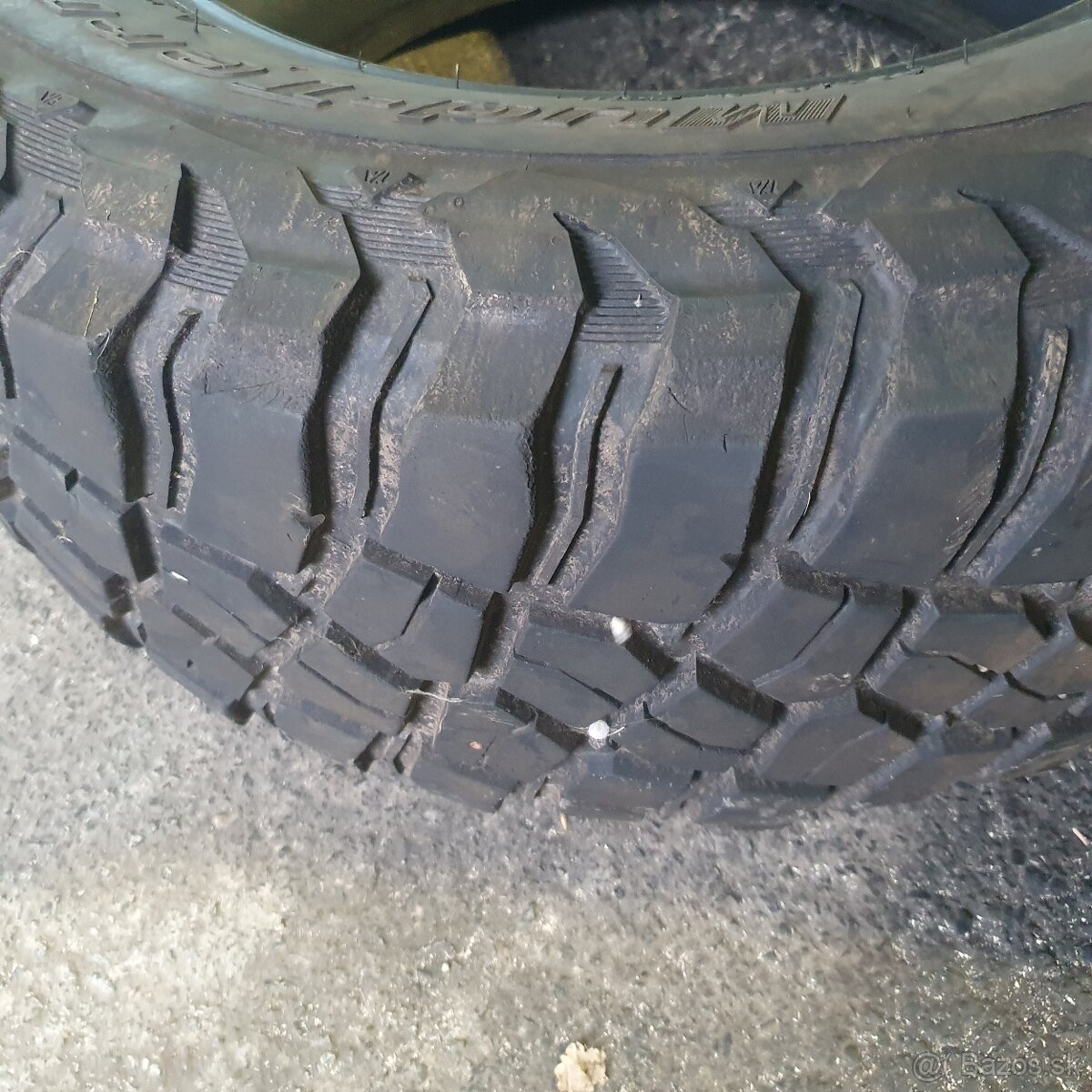 Predám BFgoodrich 265/65 R 17 - 7