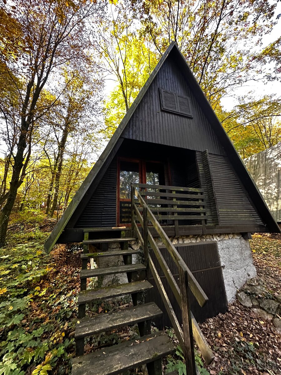 Predám chatu pri priehradi Buková - 7