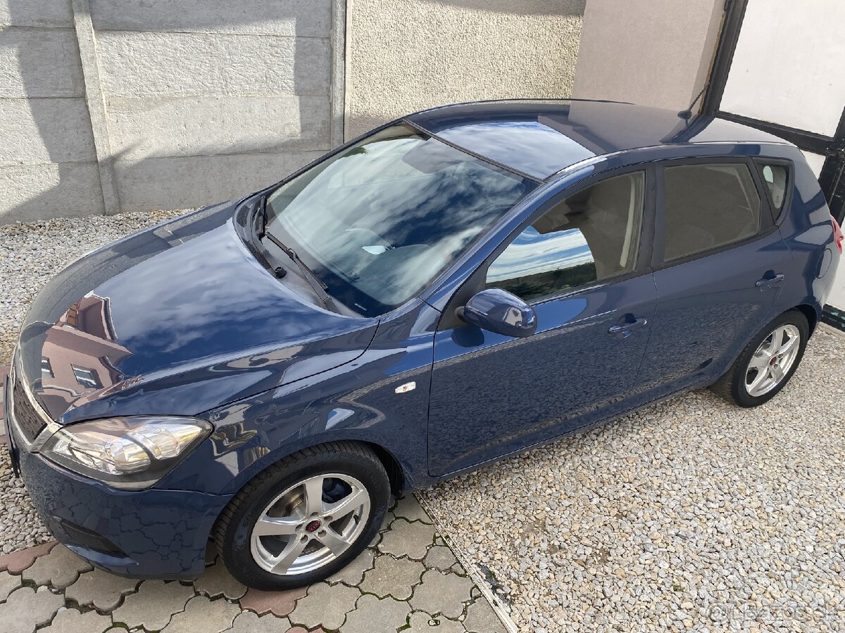 Predám Kia Ceed - 7