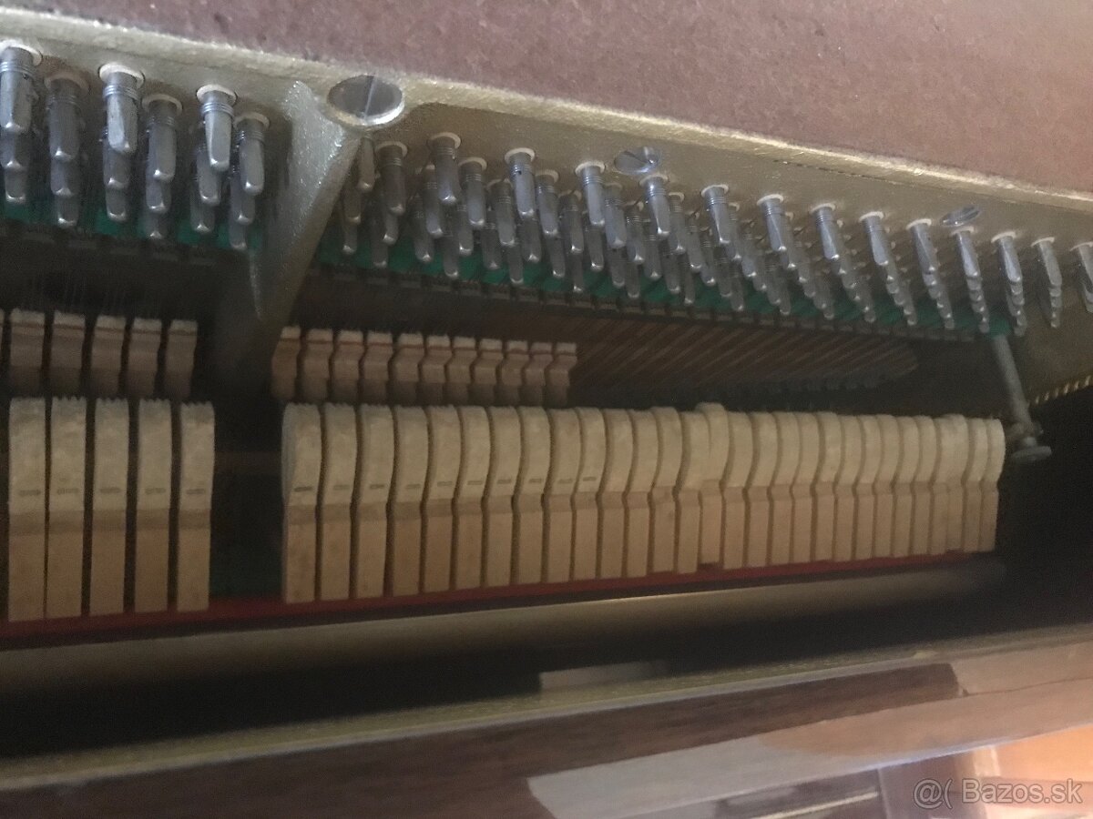 Klavír Weinbach - 7