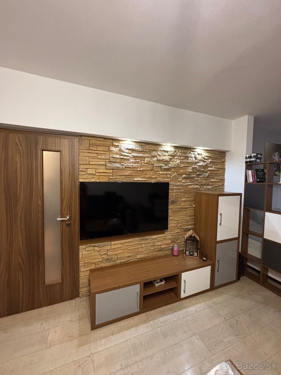 Veľkometrážny 2izbový byt Chrenová - 7