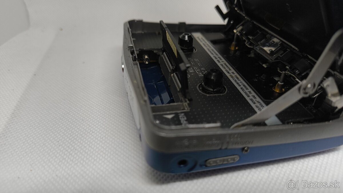 Panasonic RQ-X11 walkman - 7