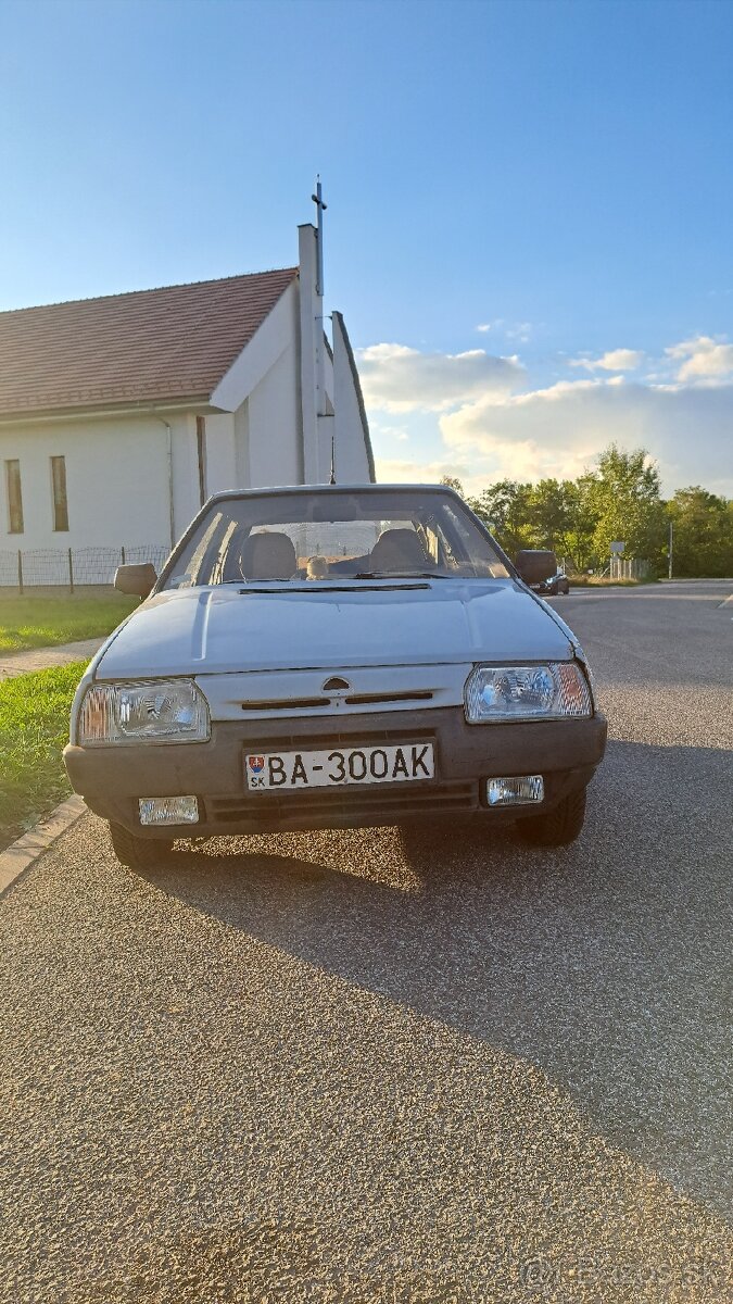 Škoda Favorit 135ls - 7