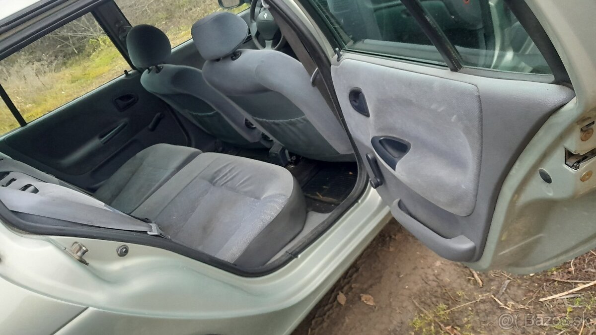 Renault Megane Combi 1.9 DTi nizka spotreba nova stk+ek - 7