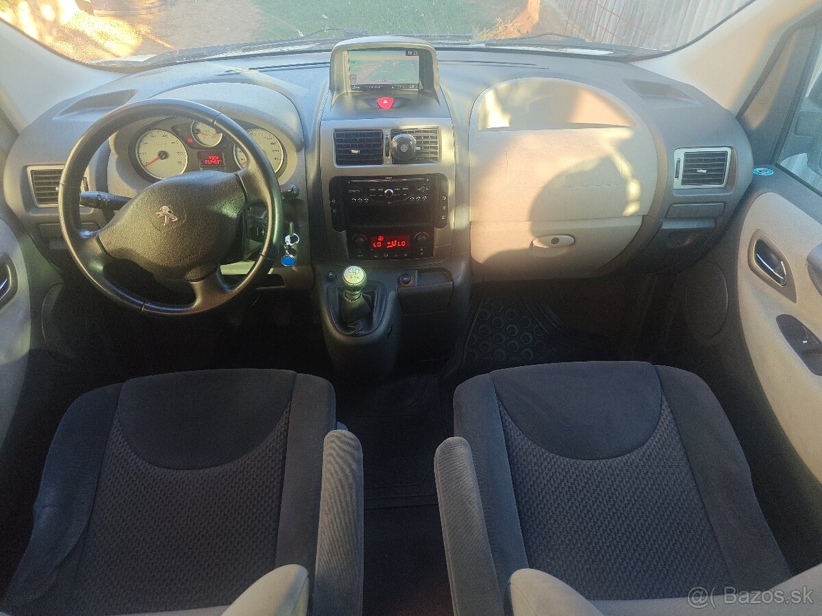 Peugeot Expert Tepee 2.0Hdi 8 miest - 7