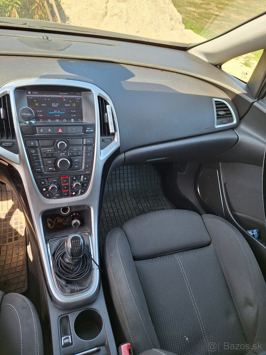 Astra J Sports Tourer - 7