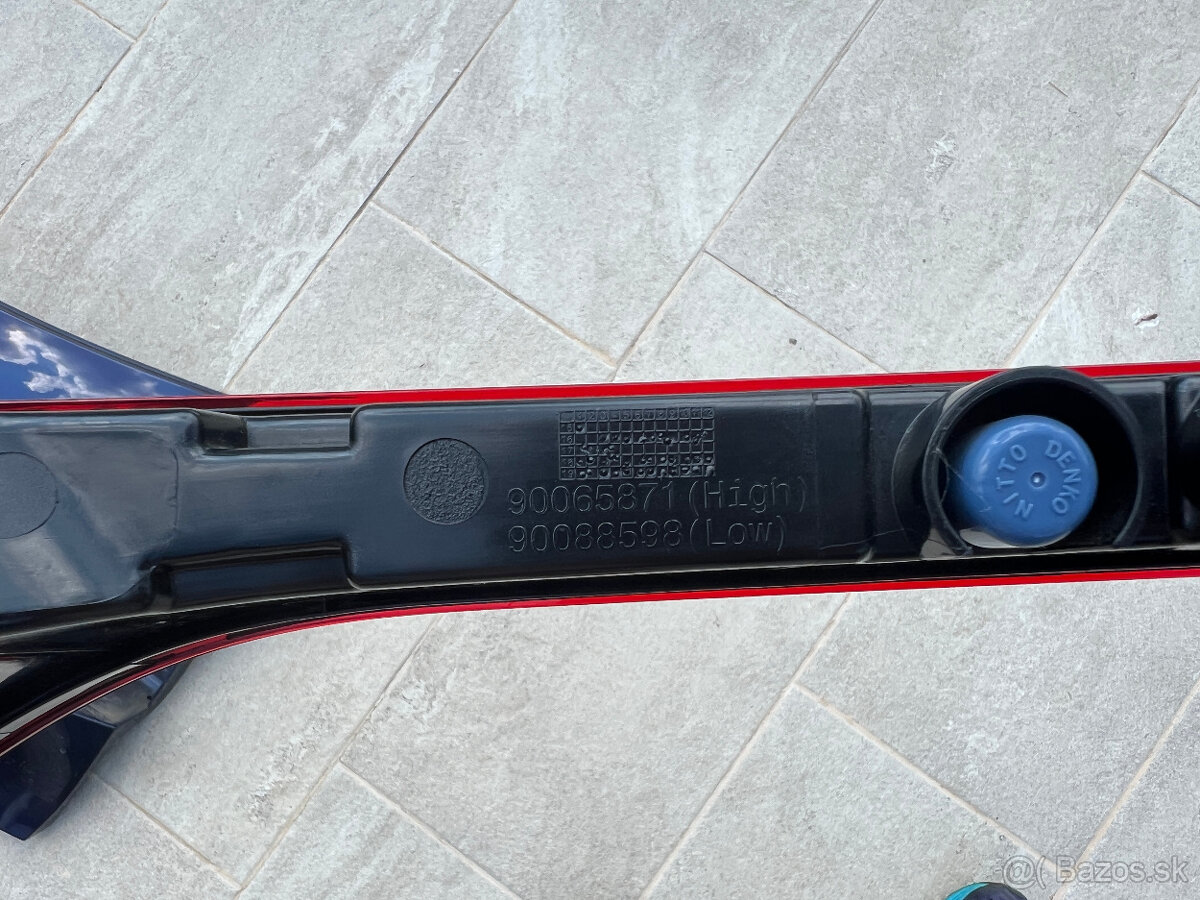 RENAULT KOLEOS SPODNÁ ČASŤ KUFROVÝCH DVERÍ - 7