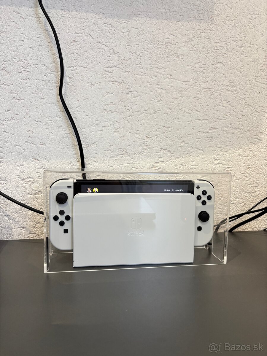 NINTENDO OLED + HRY + PRO OVLADAC - 7