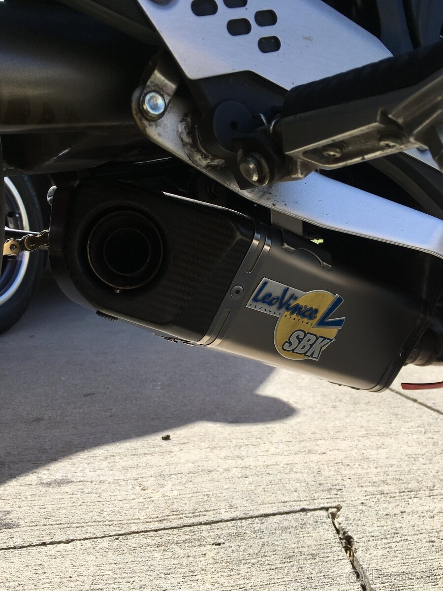 Kawasaki ER6n - 7