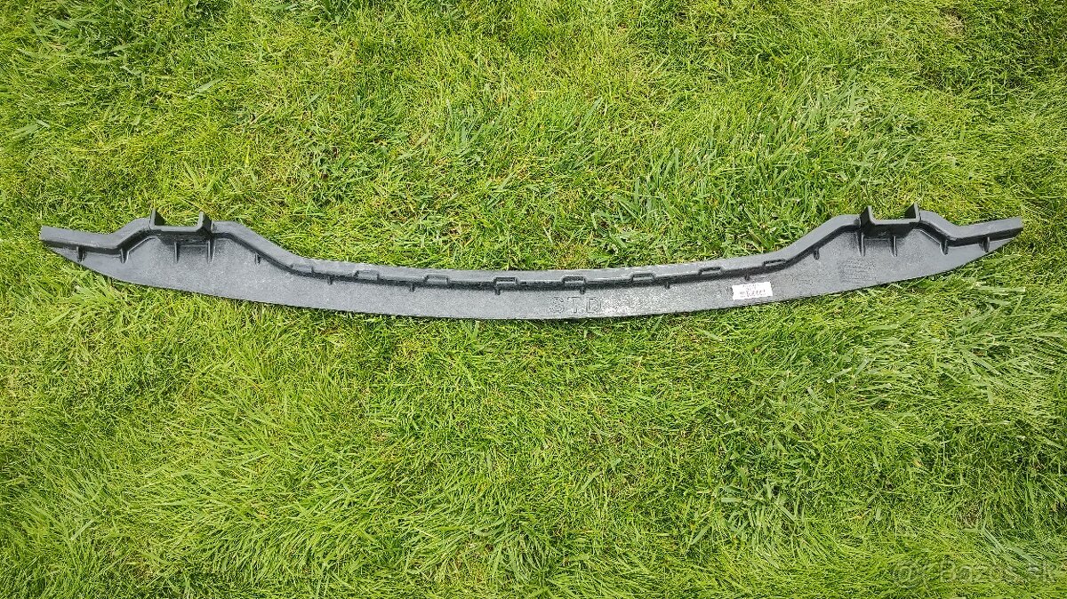 Kia Sportage 5 V a Kia Rio 4 IV - vystuha naraznik celo - 7