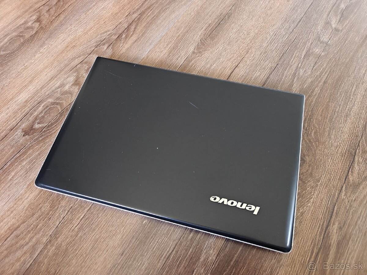 Lenovo IdeaPad 700-15isk • Intel core i7 / Radeon r7 / 512Gb - 7