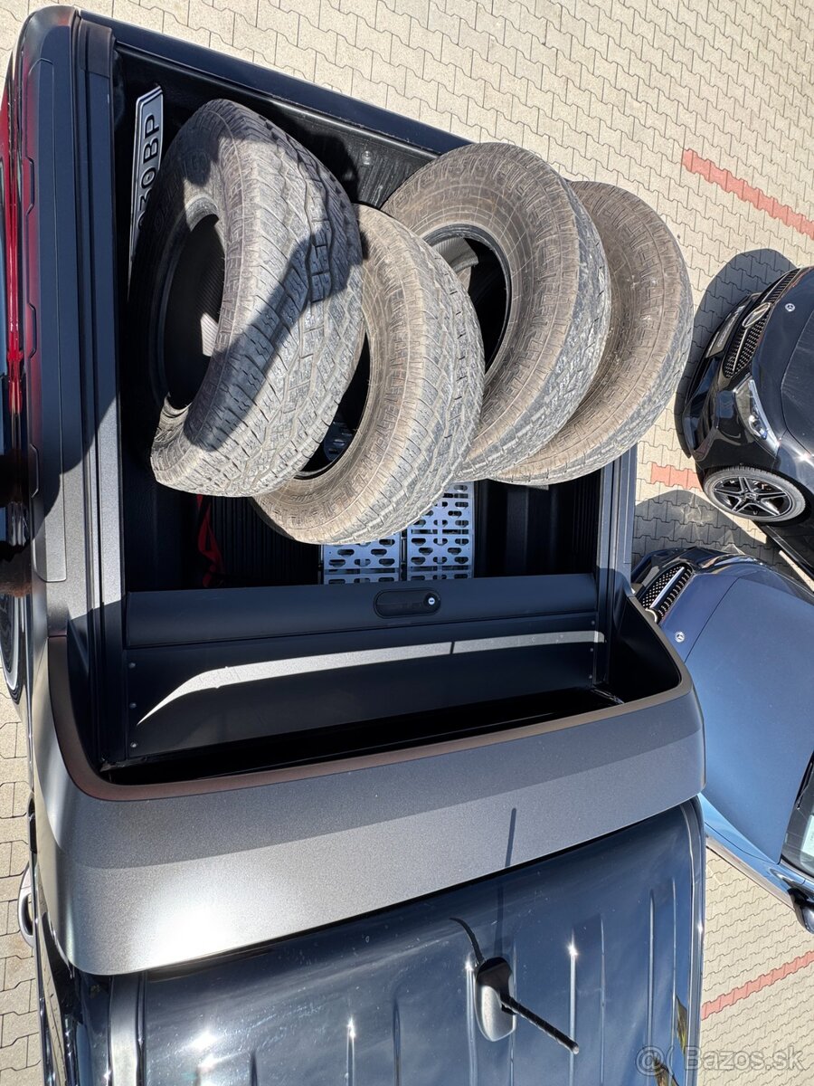 Ford Raptor PERFORMANCE odpočet DPH 27 500e - 7